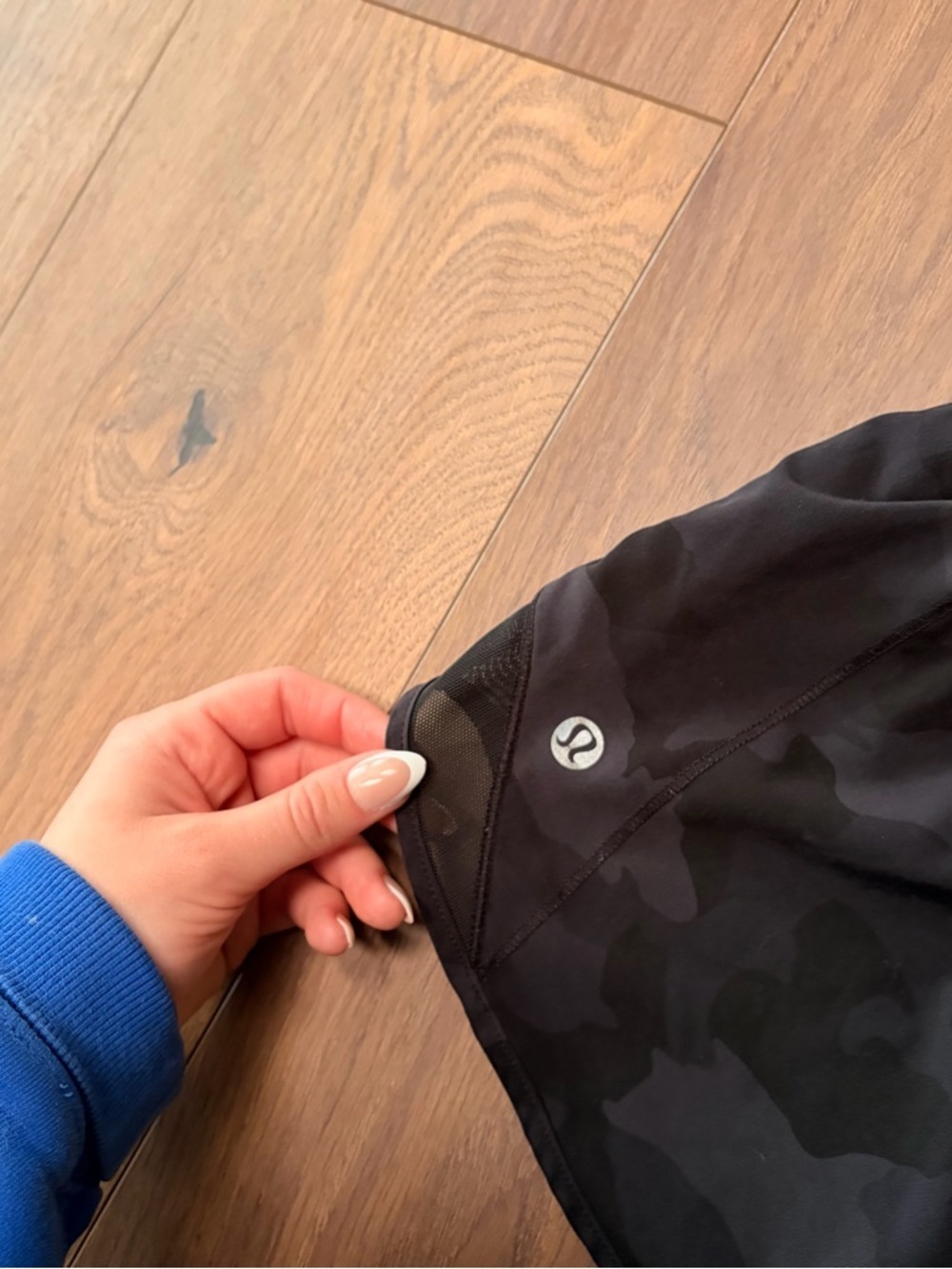 Lululemon Black Camo Shorts - Picture 3 of 4